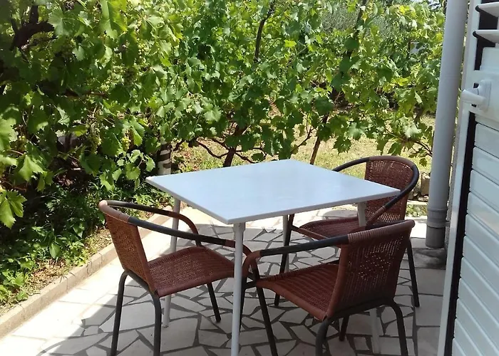 Apartamento With Parking Space Baska, Krk - 18878 *