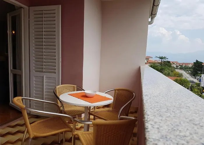 Apartamento With Parking Space Baska, Krk - 18878 Baška